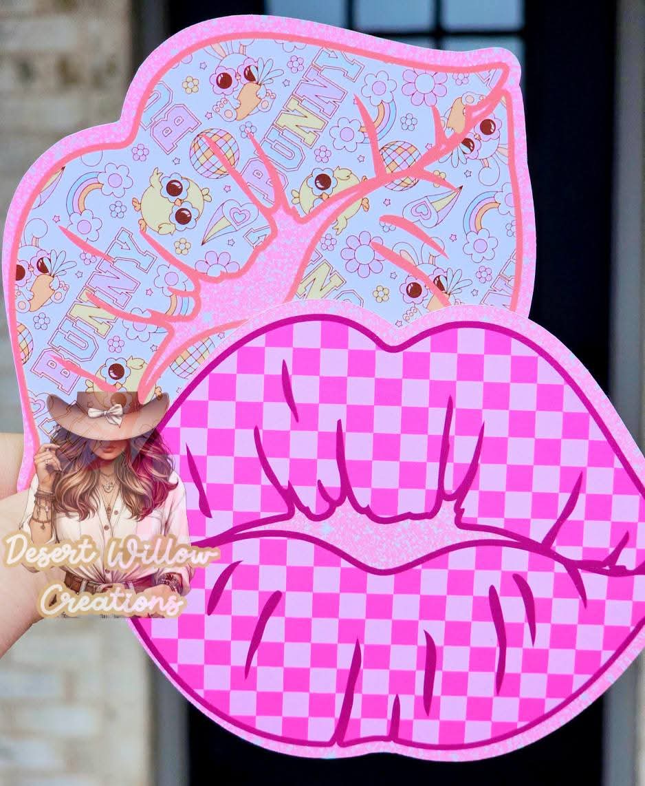 outlined lips cardstock