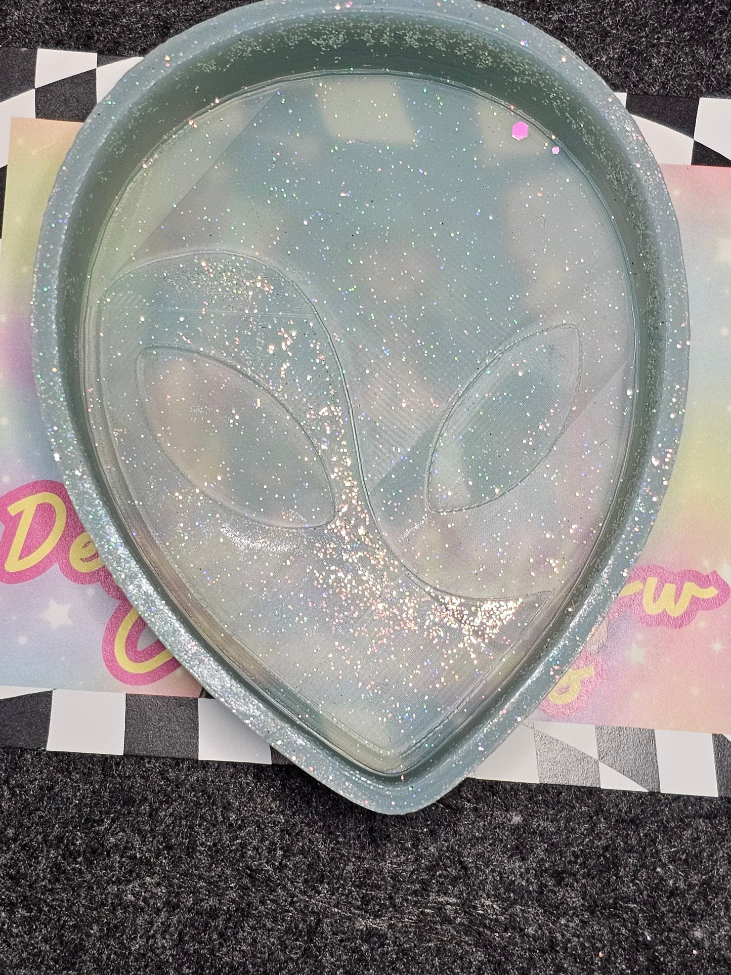 Yin yang alien bossy boots