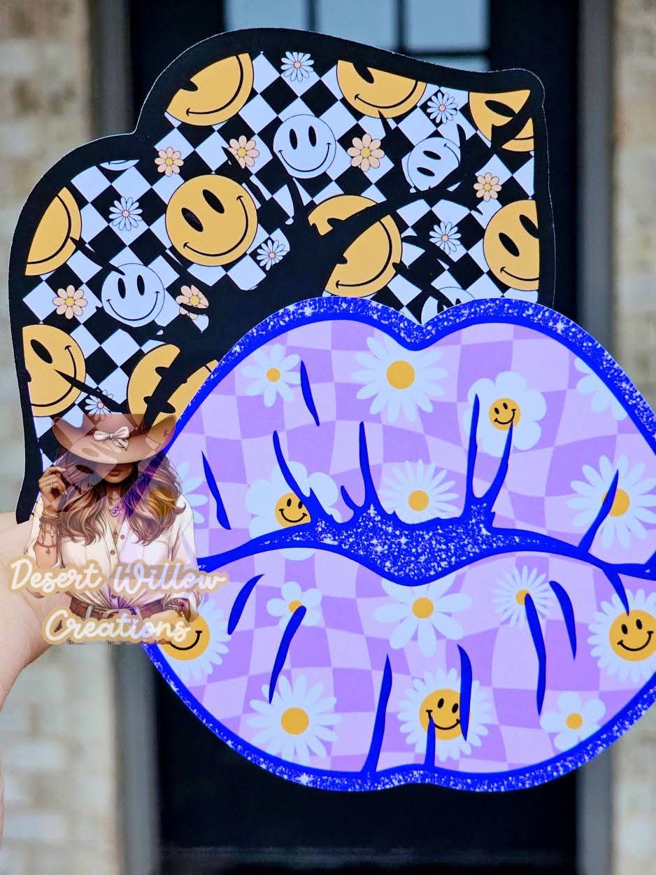 outlined lips cardstock