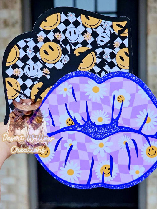 outlined lips cardstock