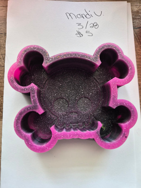 destash red river skull