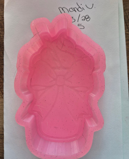 destash abc frappe with bow