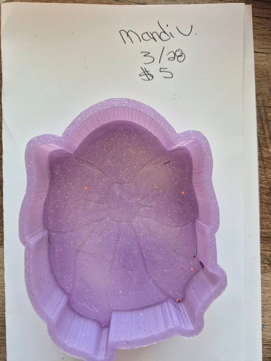 destash glitz an glam egg with bow